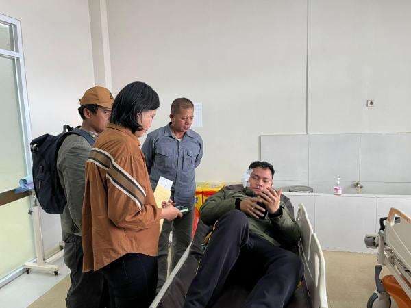 Personel Polres Intan Jaya Diduga Dianiaya Anggota KKB, Telinga Luka Parah Personel Polres Intan Jaya Diduga Dianiaya Anggota KKB, Telinga Luka Parah