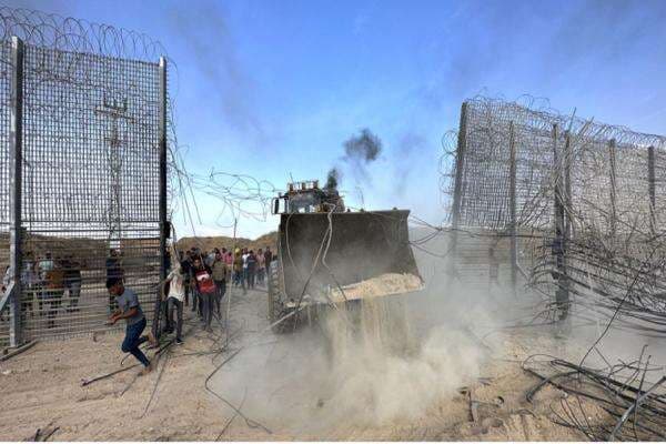 Pertama Kali, Indonesia dan Negara-negara Arab Kecam Serangan Hamas 7 Oktober terhadap Israel Pertama Kali, Indonesia dan Negara-negara Arab Kecam Serangan Hamas 7 Oktober terhadap Israel