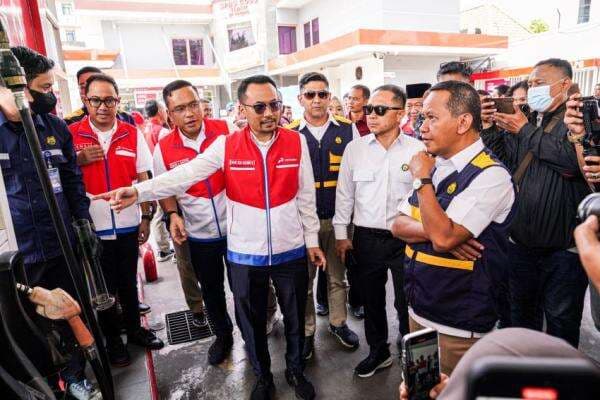 Pertamina Patra Niaga Perkuat Ketersediaan BBM dan Layanan Arus Mudik Pertamina Patra Niaga Perkuat Ketersediaan BBM dan Layanan Arus Mudik