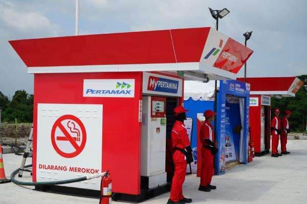 Pertamina Sebar 57 Modular Urai Kepadatan Mudik Lebaran di SPBU Rest Area Pertamina Sebar 57 Modular Urai Kepadatan Mudik Lebaran di SPBU Rest Area