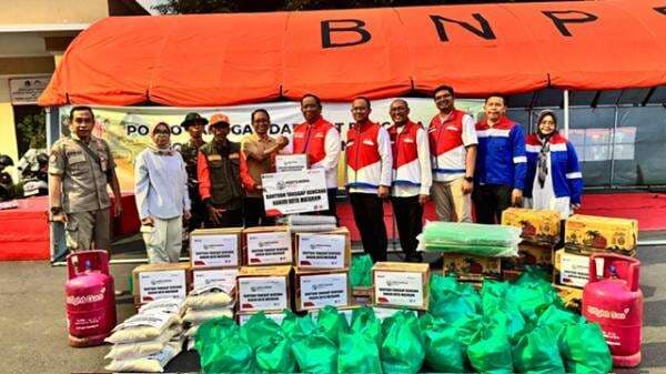 Pertamina Peduli Salurkan Bantuan untuk Korban Banjir di Mataram Pertamina Peduli Salurkan Bantuan untuk Korban Banjir di Mataram