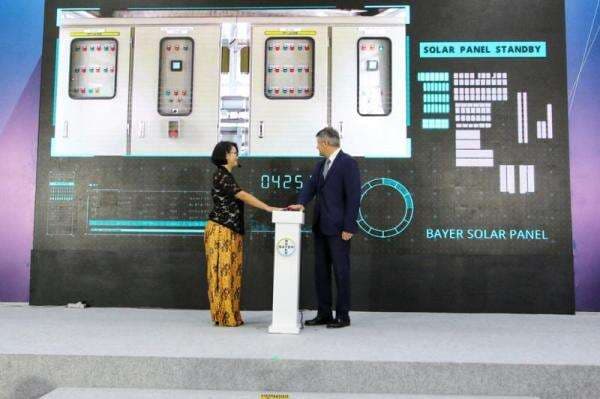 Bayer Optimistis Emisi Karbon di RI Bisa Turun hingga 42 Persen di 2029 Berkat PLTS Atap Bayer Optimistis Emisi Karbon di RI Bisa Turun hingga 42 Persen di 2029 Berkat PLTS Atap