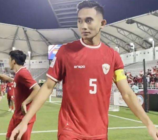 Pesan dan Doa Ayah untuk Rizky Ridho Jelang Laga Timnas Indonesia vs Australia di Kualifikasi Piala Dunia 2026 Malam Ini Pesan dan Doa Ayah untuk Rizky Ridho Jelang Laga Timnas Indonesia vs Australia di Kualifikasi Piala Dunia 2026 Malam Ini