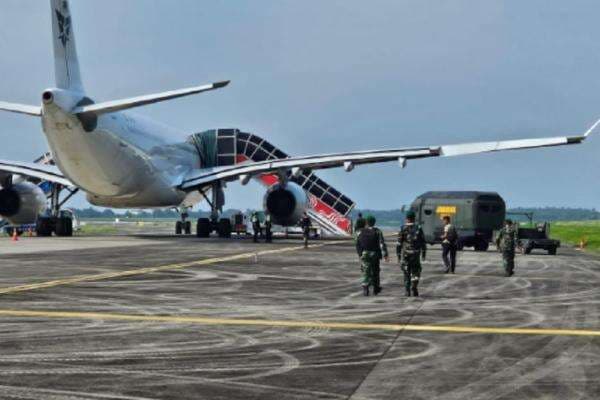 Pesawat Mendarat Darurat di Bandara Kualanamu Akibat Ancaman Bom, Kodam I/Bukit Barisan Kerahkan Jihandak Pesawat Mendarat Darurat di Bandara Kualanamu Akibat Ancaman Bom, Kodam I/Bukit Barisan Kerahkan Jihandak