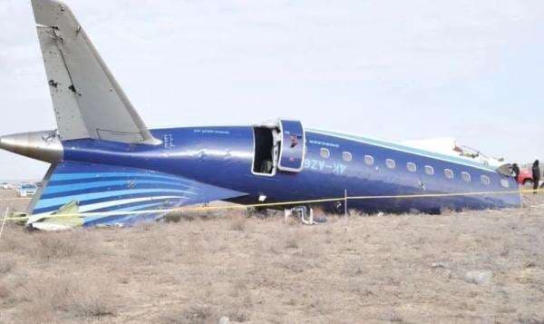 Tak Ada WNI di Pesawat Azerbaijan Airlines yang Jatuh di Kazakhstan Tak Ada WNI di Pesawat Azerbaijan Airlines yang Jatuh di Kazakhstan