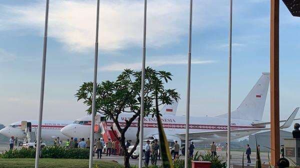 Istana Beberkan Alasan Mengubah Warna Cat Pesawat Kepresidenan Istana Beberkan Alasan Mengubah Warna Cat Pesawat Kepresidenan