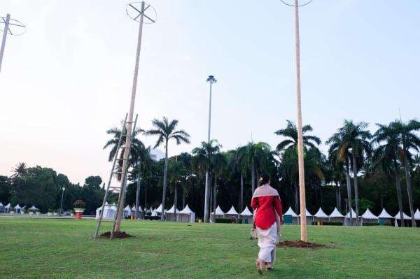 Pesta Rakyat HUT ke-80 RI di Monas-Semanggi, Ada Ayu Ting Ting hingga DMasiv Pesta Rakyat HUT ke-80 RI di Monas-Semanggi, Ada Ayu Ting Ting hingga DMasiv