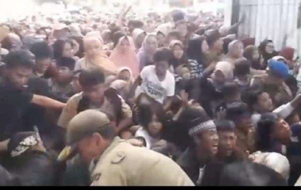 Polisi Periksa Maraton 10 Saksi Kasus Pesta Pernikahan Anak Dedi Mulyadi Polisi Periksa Maraton 10 Saksi Kasus Pesta Pernikahan Anak Dedi Mulyadi