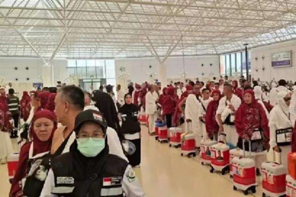 Petugas Haji Daerah Ditiadakan di RUU Haji dan Umrah Petugas Haji Daerah Ditiadakan di RUU Haji dan Umrah