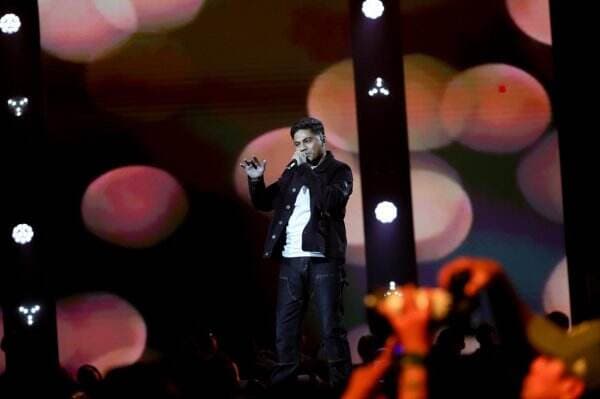 Piche Kota Bikin Isyana Sarasvati Terpukau di Live Showcase Indonesian Idol XIII Piche Kota Bikin Isyana Sarasvati Terpukau di Live Showcase Indonesian Idol XIII