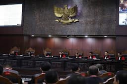 PKS Apresiasi 3 Hakim Konstitusi yang Sampaikan Dissenting Opinion
