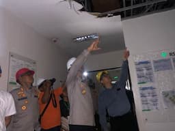 Plafon dan Atap Ruang ICU RS Bunda Margonda Depok Ambrol