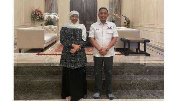 Plt Sekjen Partai Perindo Silaturahmi dengan Khofifah-Emil, Siap Bersinergi Bangun Jatim Plt Sekjen Partai Perindo Silaturahmi dengan Khofifah-Emil, Siap Bersinergi Bangun Jatim