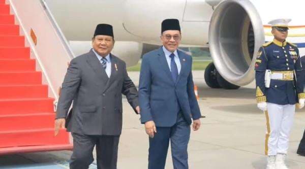PM Malaysia Anwar Ibrahim Tiba di Indonesia, Disambut Presiden Prabowo PM Malaysia Anwar Ibrahim Tiba di Indonesia, Disambut Presiden Prabowo