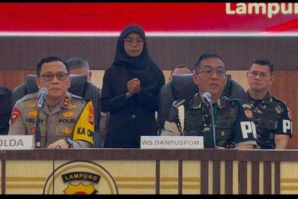 Polda Lampung Tetapkan Anggota Polri sebagai Tersangka Judi Sabung Ayam di Way Kanan Polda Lampung Tetapkan Anggota Polri sebagai Tersangka Judi Sabung Ayam di Way Kanan