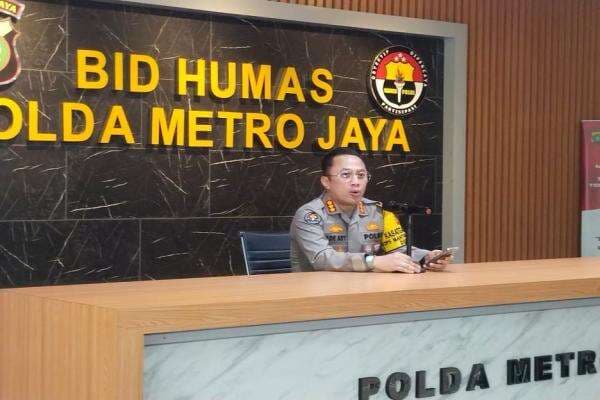 Polda Metro Jaya Periksa Dokter Tifa Soal Ijazah Palsu Jokowi pada Jumat Pekan Ini Polda Metro Jaya Periksa Dokter Tifa Soal Ijazah Palsu Jokowi pada Jumat Pekan Ini