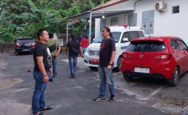 Kakak Adik di Pesisir Barat Tewas Mengenaskan, Diduga Korban Pembunuhan Kakak Adik di Pesisir Barat Tewas Mengenaskan, Diduga Korban Pembunuhan