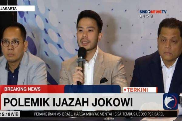 Polemik Ijazah Palsu, Kuasa Hukum: Ada Upaya Kriminalisasi Jokowi Polemik Ijazah Palsu, Kuasa Hukum: Ada Upaya Kriminalisasi Jokowi