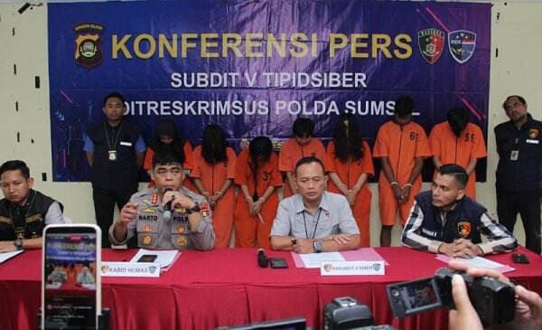 Polisi Gerebek Komplotan Pelaku Jual Beli Akun WhatsApp untuk Judi Online di Palembang