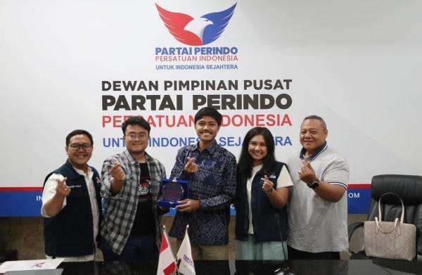 PDP Perindo Batch II Selesai, Manik Marganamahendra: Ruang Anak Muda Dapat Pelajaran Politik PDP Perindo Batch II Selesai, Manik Marganamahendra: Ruang Anak Muda Dapat Pelajaran Politik
