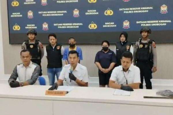 Balita di Grobogan Dianiaya hingga Tewas, Ibu Angkat dan Sang Pacar Jadi Tersangka Balita di Grobogan Dianiaya hingga Tewas, Ibu Angkat dan Sang Pacar Jadi Tersangka