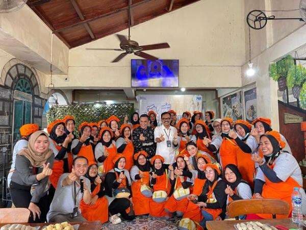 PNM Berikan Reward bagi 30 Nasabah Unggulan Palembang PNM Berikan Reward bagi 30 Nasabah Unggulan Palembang