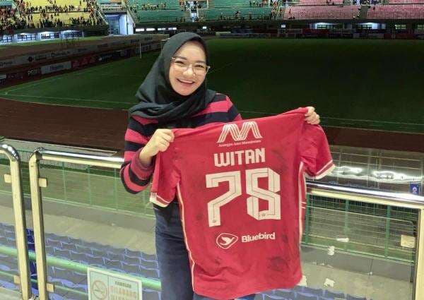 Potret Cantik Rismahani, Istri Witan Sulaiman yang Memesona Potret Cantik Rismahani, Istri Witan Sulaiman yang Memesona