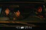 Potret Jang Seung-jo dan Kim Ha-neul dalam Nothing Uncovered Potret Jang Seung-jo dan Kim Ha-neul dalam Nothing Uncovered
