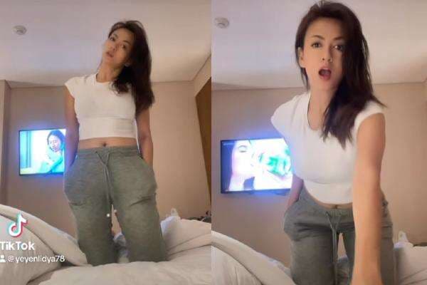 Potret Yeyen Lidya Bergaya di Atas Ranjang, Pamer Pusar dan Perut Mulus Potret Yeyen Lidya Bergaya di Atas Ranjang, Pamer Pusar dan Perut Mulus
