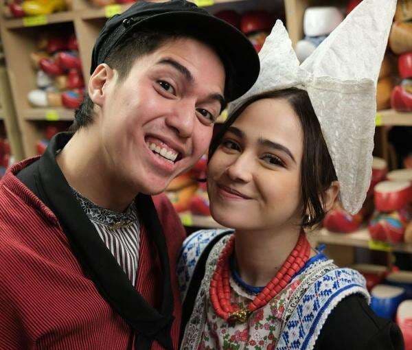 Potret Bucin El Rumi dan Syifa Hadju saat Liburan Tahun Baru di Eropa: I Found Her! Potret Bucin El Rumi dan Syifa Hadju saat Liburan Tahun Baru di Eropa: I Found Her!