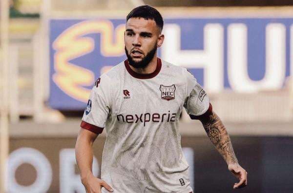 5 Potret dan Fakta Menarik Calvin Verdonk, Bek Timnas Indonesia yang Punya Darah Aceh 5 Potret dan Fakta Menarik Calvin Verdonk, Bek Timnas Indonesia yang Punya Darah Aceh