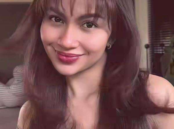 Potret Terbaru Ariel Tatum, Tampil dengan Rambut Berponi: Unnie-Unnie Gen Z Potret Terbaru Ariel Tatum, Tampil dengan Rambut Berponi: Unnie-Unnie Gen Z