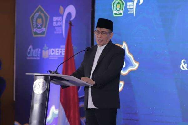 Wamenag: Islam Tidak Hanya Bicara Ibadah, tapi Juga Isu Lingkungan dan Keadilan Ekologis Wamenag: Islam Tidak Hanya Bicara Ibadah, tapi Juga Isu Lingkungan dan Keadilan Ekologis
