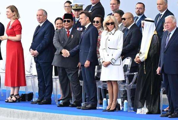 Prabowo Jadi Tamu Kehormatan Bastille Day di Paris: Tradisi Diplomatik bagi Pemimpin Dunia Prabowo Jadi Tamu Kehormatan Bastille Day di Paris: Tradisi Diplomatik bagi Pemimpin Dunia