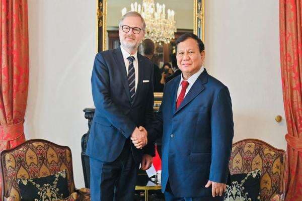 Prabowo Transit di Praha, Terima Kunjungan PM Ceko Petr Fiala Prabowo Transit di Praha, Terima Kunjungan PM Ceko Petr Fiala