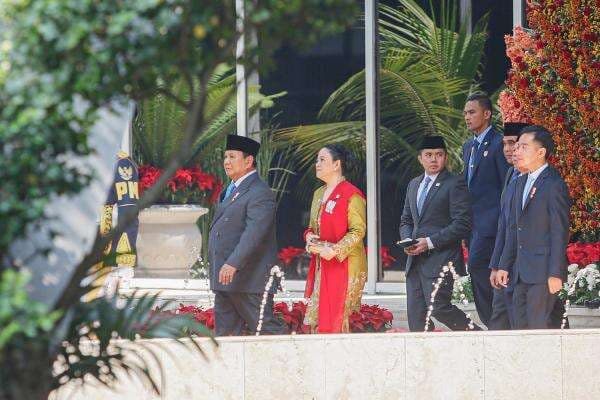 Prabowo Naikkan Gaji Hakim 280 Persen dan Pastikan Guru Honorer Dapat Tunjangan Prabowo Naikkan Gaji Hakim 280 Persen dan Pastikan Guru Honorer Dapat Tunjangan