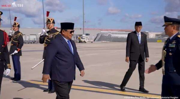 Prabowo Tiba di Tanah Air Usai Kunjungan Empat Negara Prabowo Tiba di Tanah Air Usai Kunjungan Empat Negara