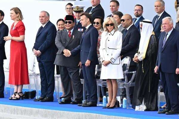 Sejarah! Prabowo Presiden RI Pertama Jadi Tamu Kehormatan Bastille Day Prancis Sejarah! Prabowo Presiden RI Pertama Jadi Tamu Kehormatan Bastille Day Prancis