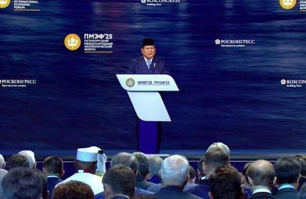 Prabowo Ungkap Alasan Pilih Hadiri SPIEF Ketimbang KTT G7 di Hadapan Putin Prabowo Ungkap Alasan Pilih Hadiri SPIEF Ketimbang KTT G7 di Hadapan Putin