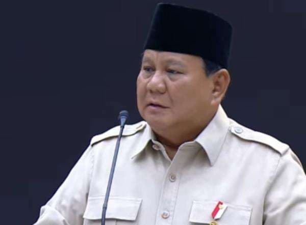 Prabowo Minta Tindak Tegas Pengusaha Nakal Pengoplos Beras: Menikam Rakyat, Kejahatan Ekonomi Luar Biasa! Prabowo Minta Tindak Tegas Pengusaha Nakal Pengoplos Beras: Menikam Rakyat, Kejahatan Ekonomi Luar Biasa!