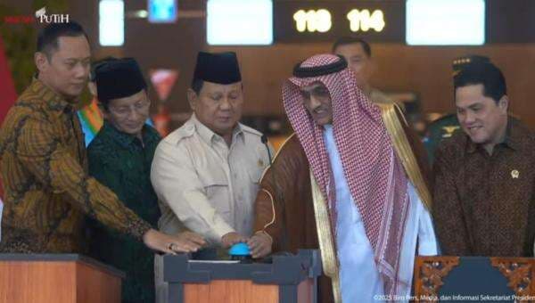 Prabowo Komitmen Turunkan Biaya Haji: Kita Berjuang Keras Semurah-murahnya Prabowo Komitmen Turunkan Biaya Haji: Kita Berjuang Keras Semurah-murahnya