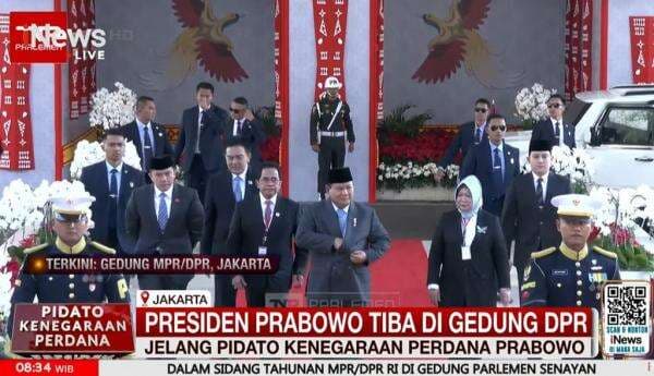 Presiden Prabowo Hadiri Sidang Tahunan MPR, Kenakan Setelan Jas dan Peci Presiden Prabowo Hadiri Sidang Tahunan MPR, Kenakan Setelan Jas dan Peci