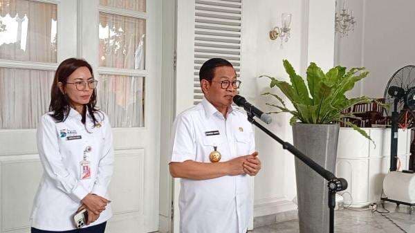 Pramono Anung Klaim 40 Program Selesai 90,3 dalam 100 Hari Pramono Anung Klaim 40 Program Selesai 90,3 dalam 100 Hari