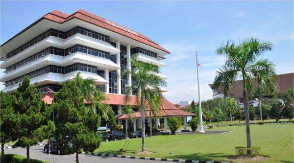 Prediksi Rata-Rata Nilai Rapor Lolos SNBP 2024 di UPN Veteran Yogyakarta Prediksi Rata-Rata Nilai Rapor Lolos SNBP 2024 di UPN Veteran Yogyakarta