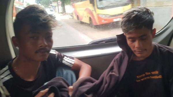Viral Preman Bergolok Palak Pedagang Pasar Baru Majalaya, Langsung Ditangkap Polisi Viral Preman Bergolok Palak Pedagang Pasar Baru Majalaya, Langsung Ditangkap Polisi