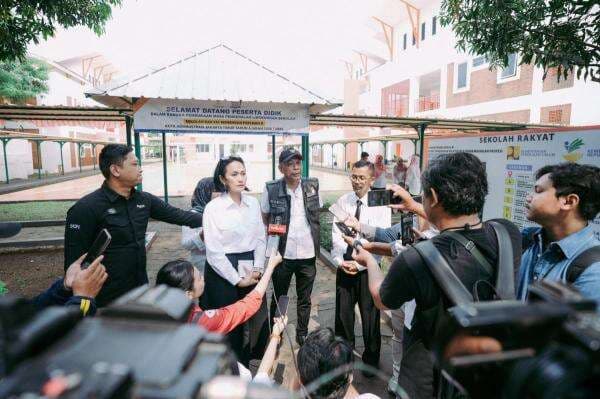 Presiden Prabowo Undang 100 Siswa Sekolah Rakyat Ikut Upacara 17 Agustus di Istana Presiden Prabowo Undang 100 Siswa Sekolah Rakyat Ikut Upacara 17 Agustus di Istana