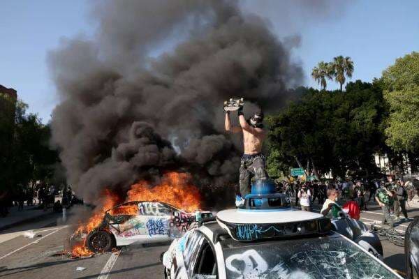 Presiden Trump Merespons Kerusuhan Los Angeles: Saya Tak Ingin Perang Saudara, Tapi... Presiden Trump Merespons Kerusuhan Los Angeles: Saya Tak Ingin Perang Saudara, Tapi...