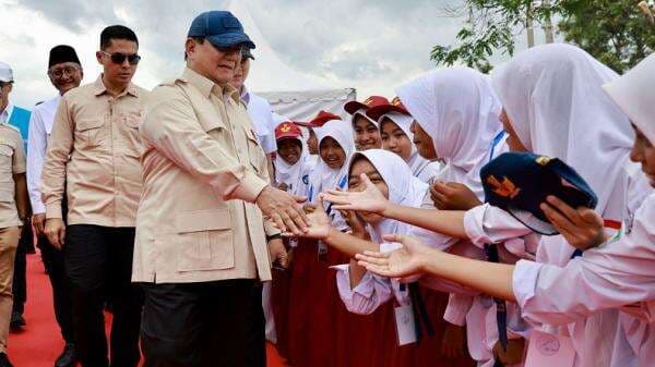 Prabowo Akui Makan Bergizi Gratis Proyek Besar: Saya Jamin Dananya Ada Prabowo Akui Makan Bergizi Gratis Proyek Besar: Saya Jamin Dananya Ada