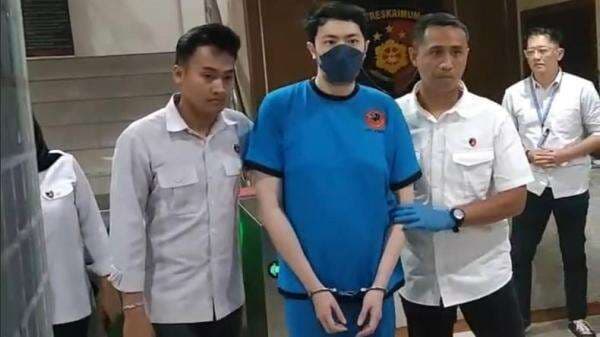 Korban Pemerkosaan Dokter PPDS Anestesi di RSHS Bandung Minta Pelaku Dihukum Berat Korban Pemerkosaan Dokter PPDS Anestesi di RSHS Bandung Minta Pelaku Dihukum Berat