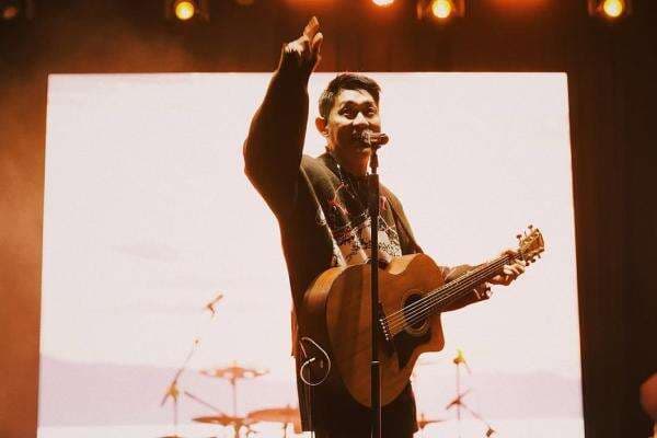 Profil dan Biodata Ifan Seventeen, Musisi yang Ditunjuk Jadi Dirut PT PFN Profil dan Biodata Ifan Seventeen, Musisi yang Ditunjuk Jadi Dirut PT PFN